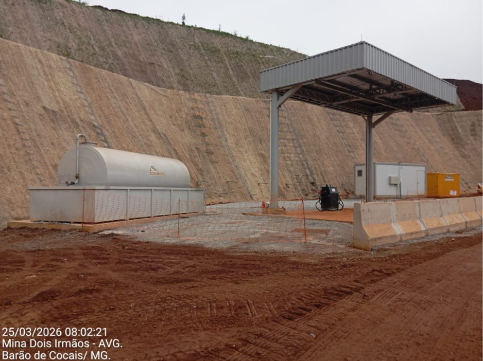Sistema viário de mina: terraplenagem, drenagem e pavimentação – Posto de combustível