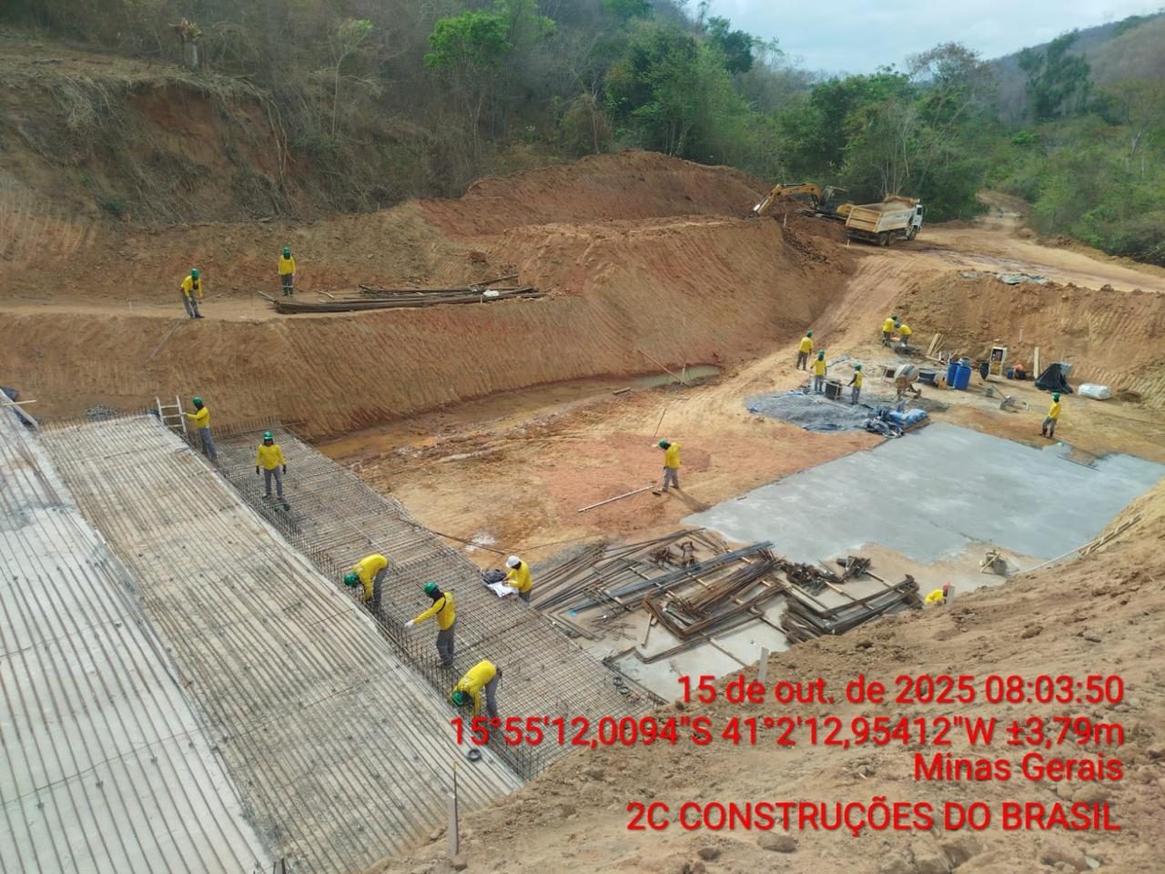 Adequação e ampliação de canal extravasor de barragem