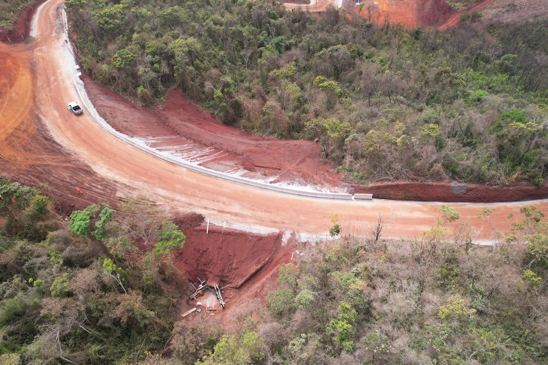 Sistema viário de mina: terraplenagem, drenagem e pavimentação – Drenagem