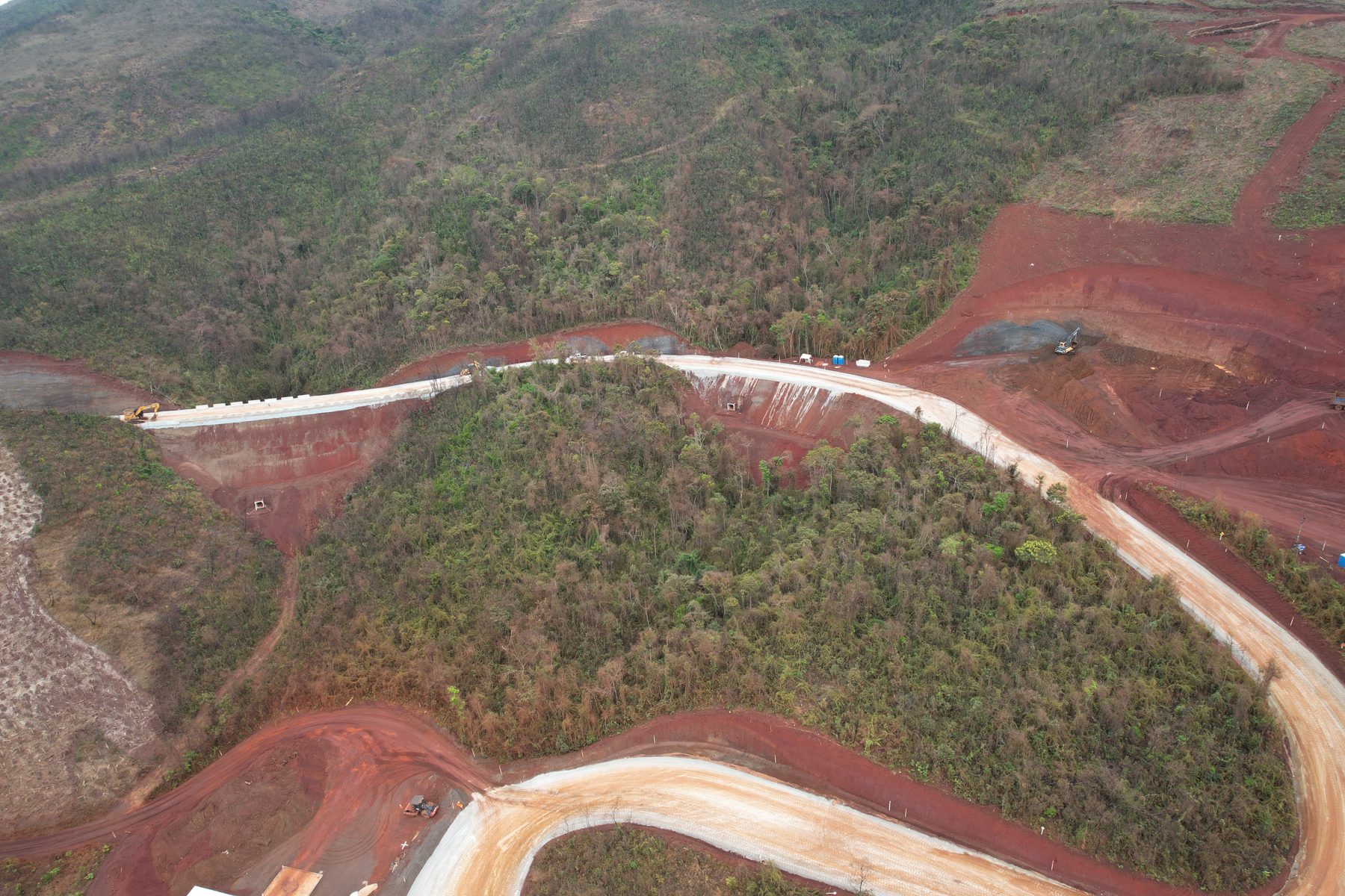 Sistema viário de mina: terraplenagem, drenagem e pavimentação – Pavimentação