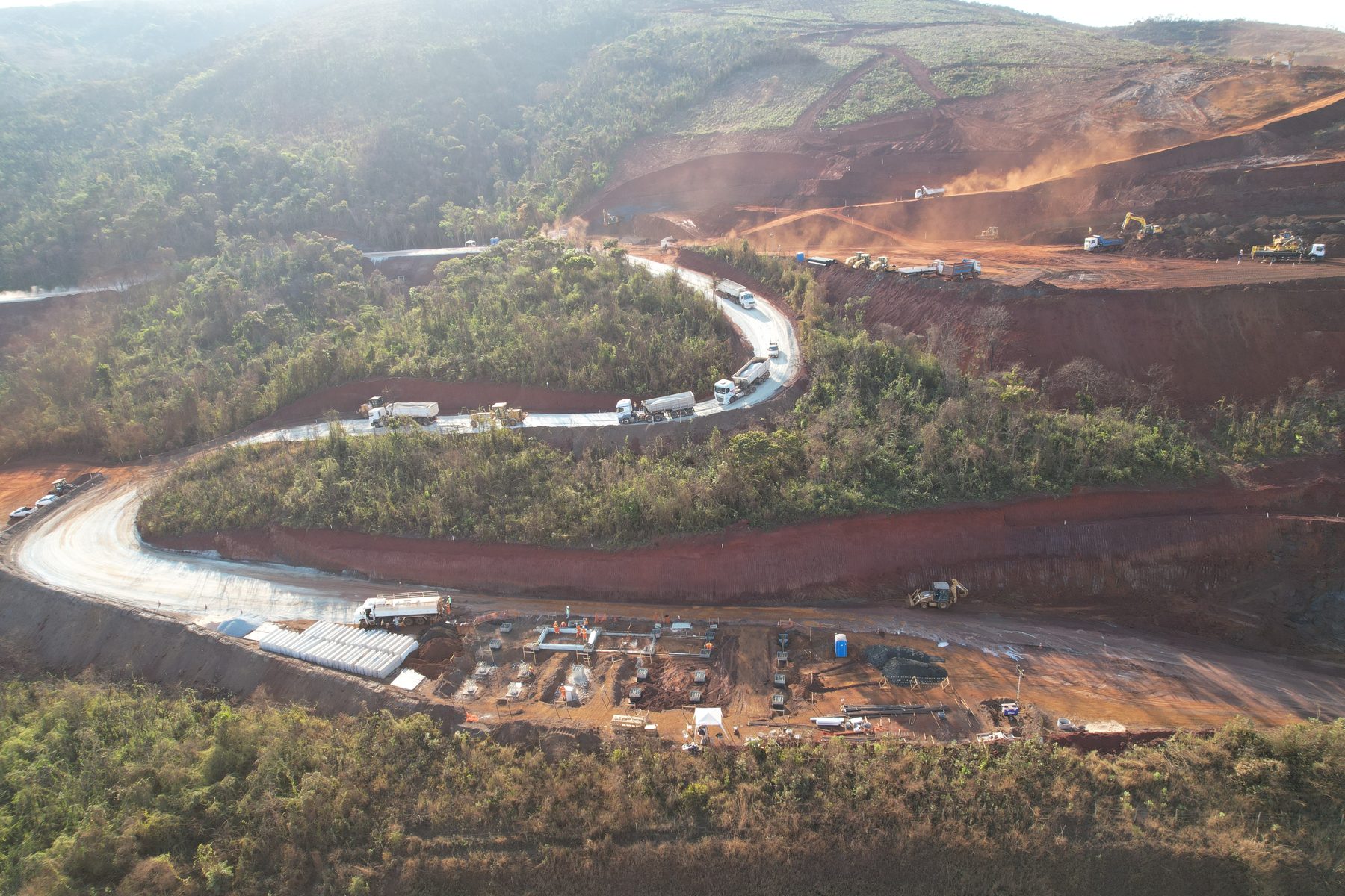 Sistema viário de mina: terraplenagem, drenagem e pavimentação – Pavimentação
