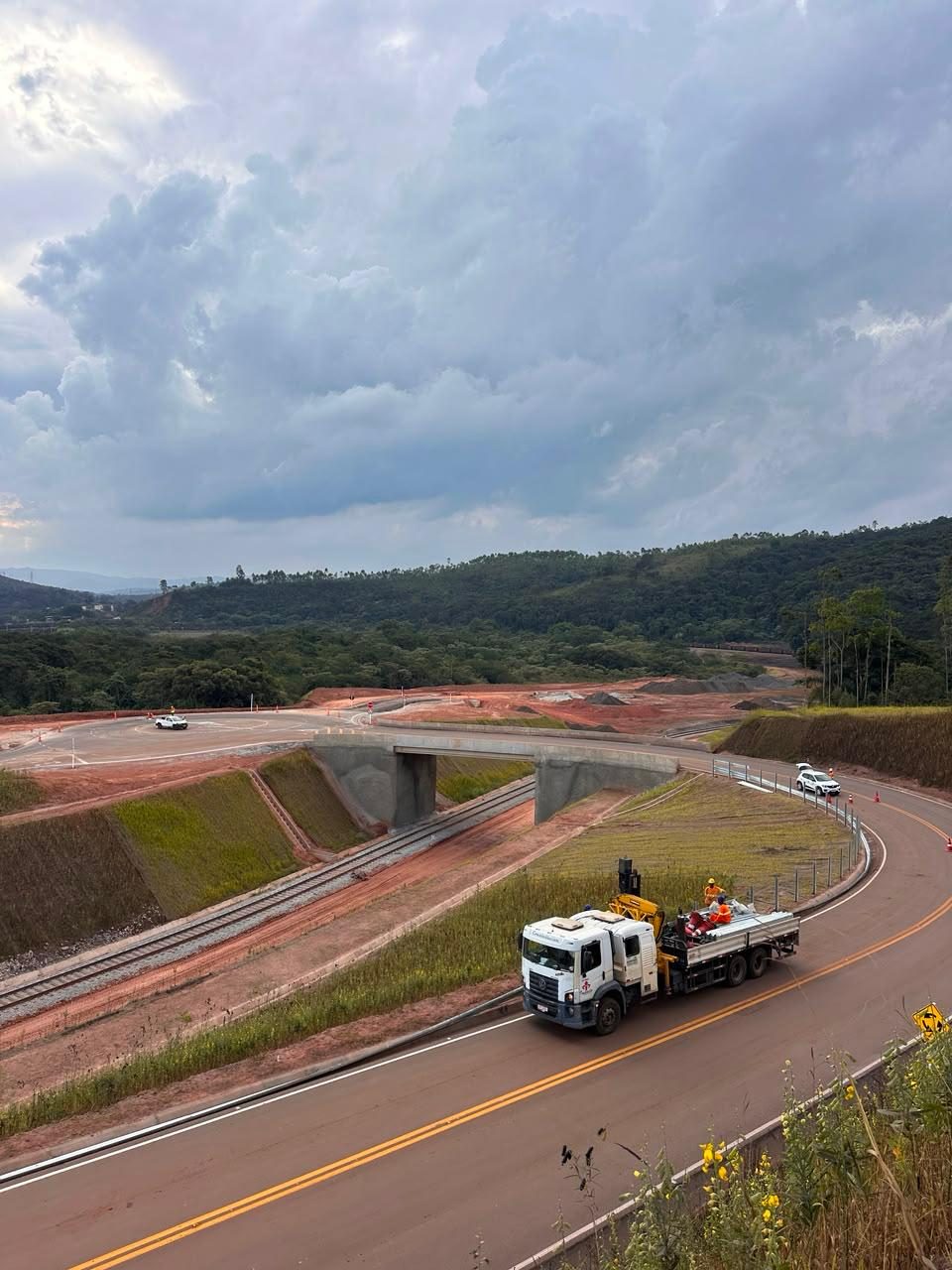 Obras de arte especiais em terminal ferroviário
